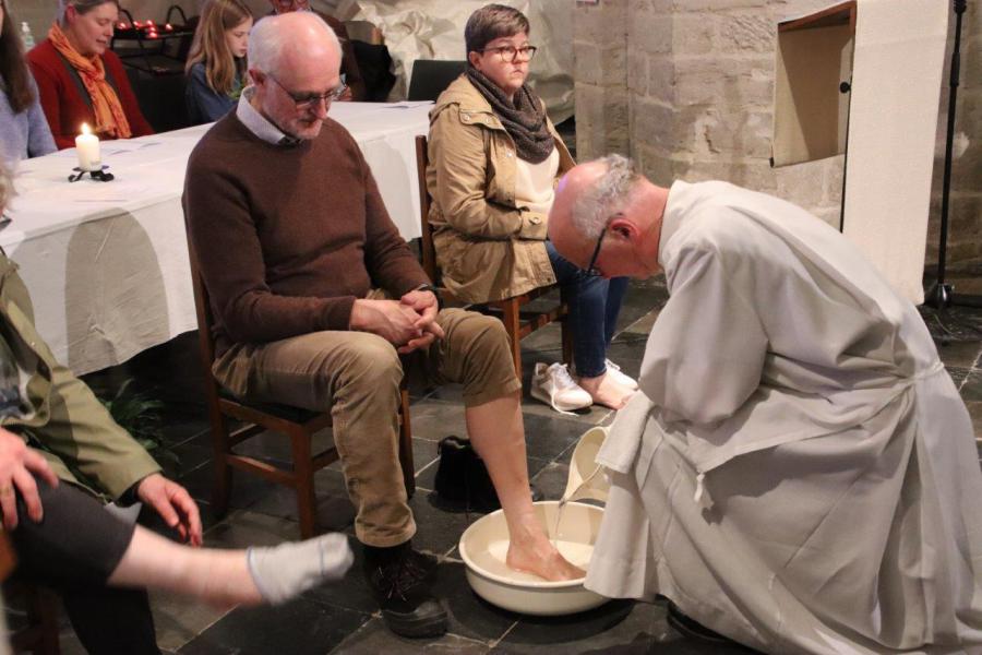 Witte Donderdag-viering | Kerknet